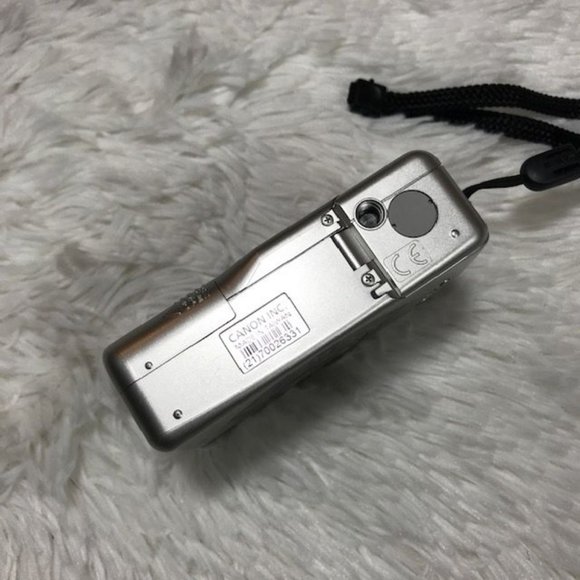 Canon ELPH LT 260 Advanced Photo System Camera w/ Case - Picture 5 of 13